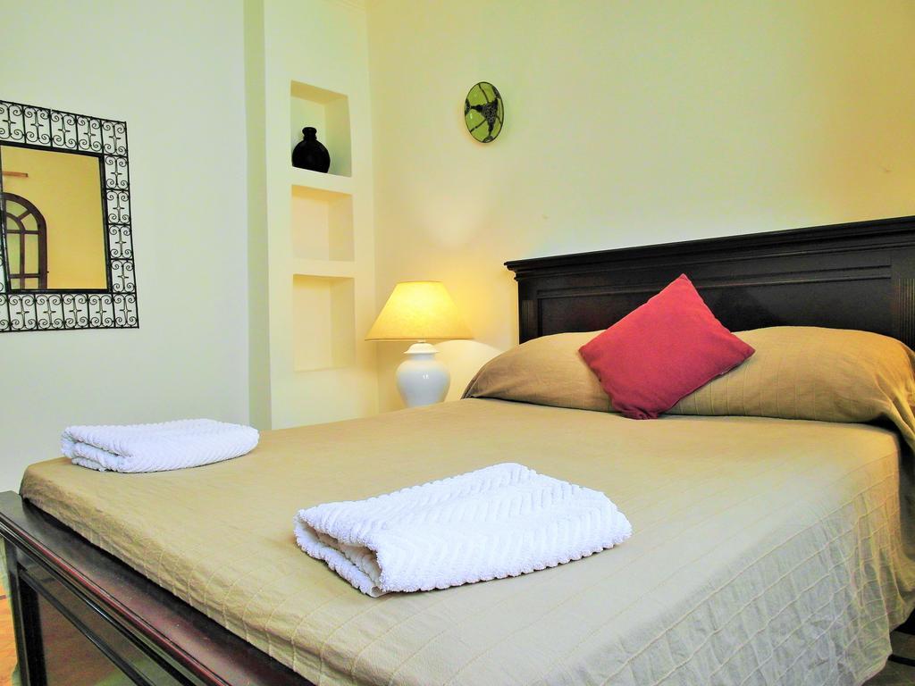 Christina'S House Bed & Breakfast อซิลาห์ ภายนอก รูปภาพ